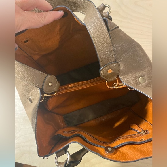 Shoulder Handbag ((P) - Picture 11 of 15